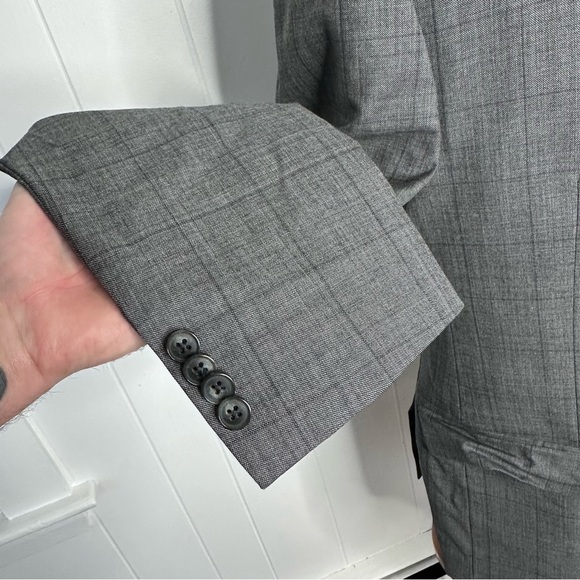 Joseph Abboud Tollegno 1900 Gray Windowpane Blazer - Picture 9 of 12